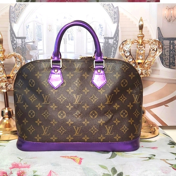 - - `ღ´- ♥ -`ღ´ FABULOUS CONDITION `ღ´- ♥ -`ღ´ Authentic Louis Vuitton ALMA - Picture 3 of 17